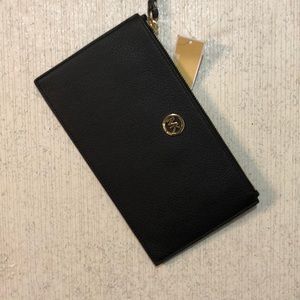 ▪️Michael Kors Wristlet▪️